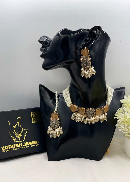Shop the Pariza Premium Choker Set from Zarosh Jewel