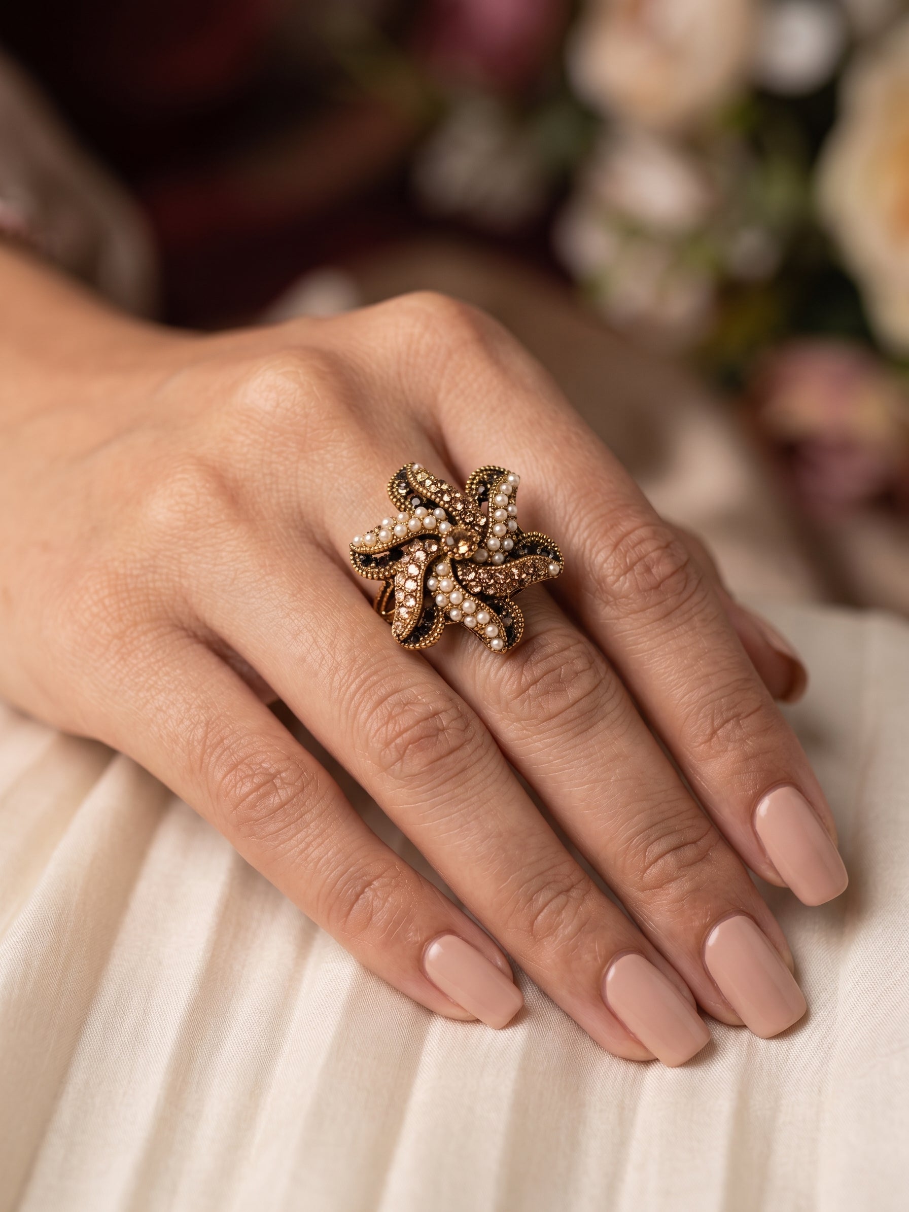 Qudsia Elegent Ring
