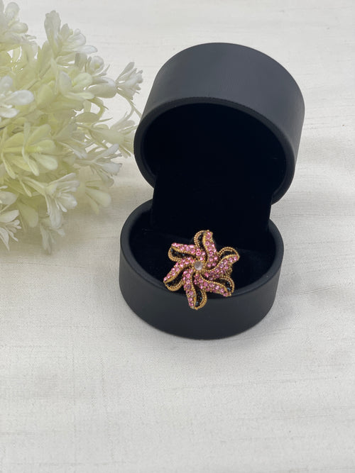 Qudsia Elegent Ring