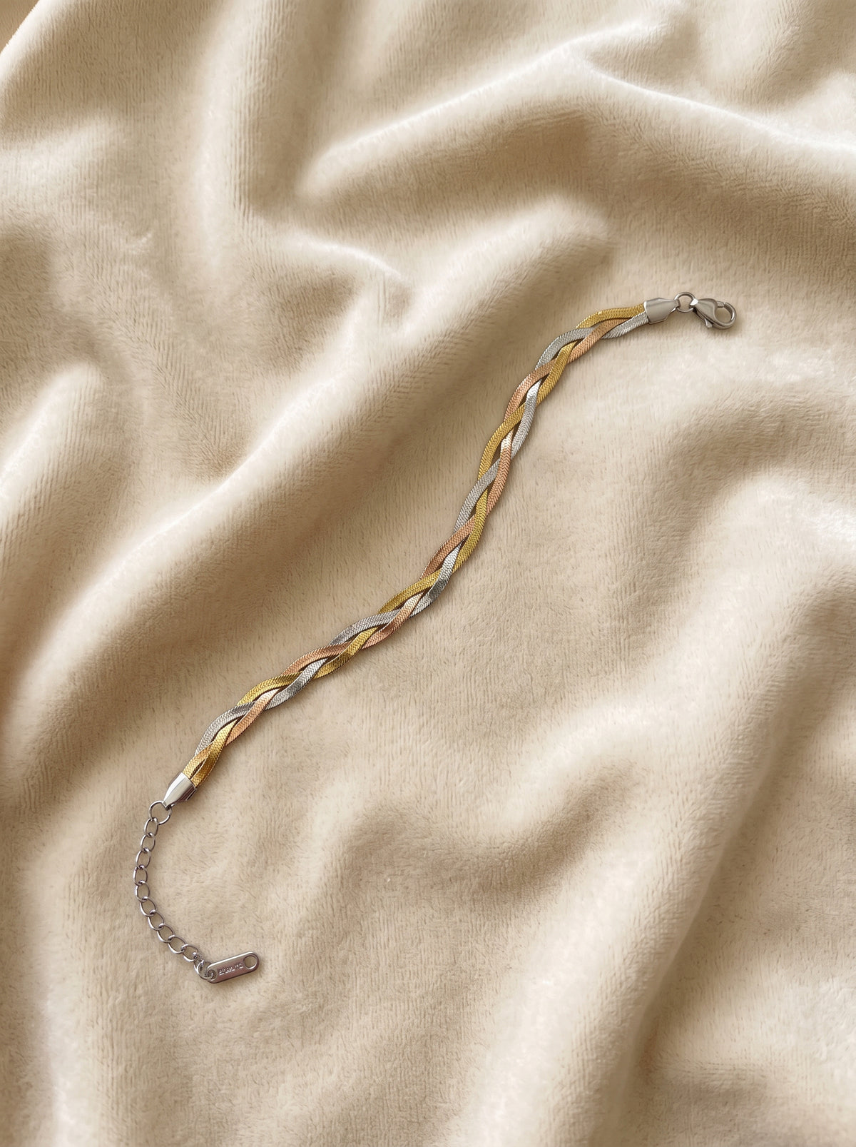 Shop the Rabia Bracelet from Zarosh Jewel