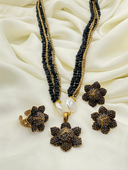 Shop the Rafeea Heritage Malla from Zarosh Jewel