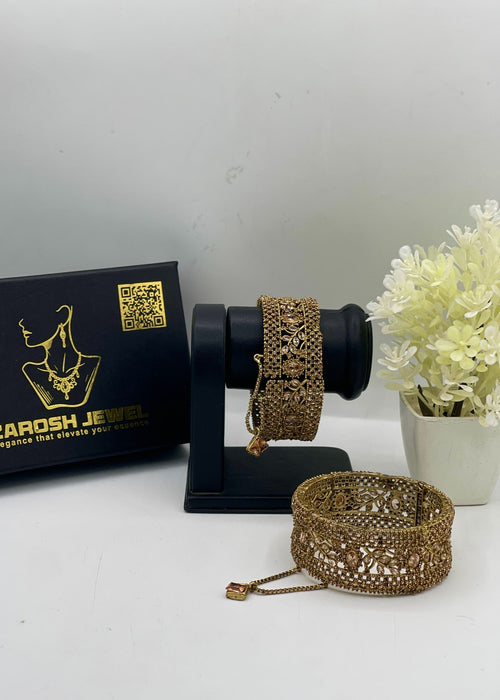 Shop the Rafiya Openable Bangle Set from Zarosh Jewel