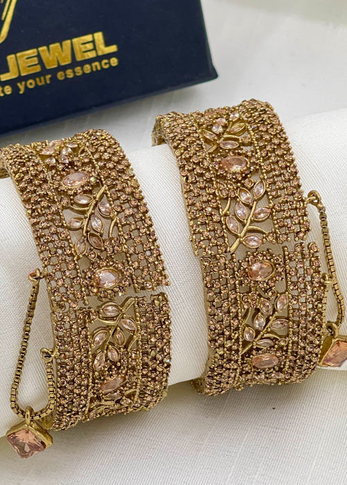 Shop the Rafiya Openable Bangle Set from Zarosh Jewel