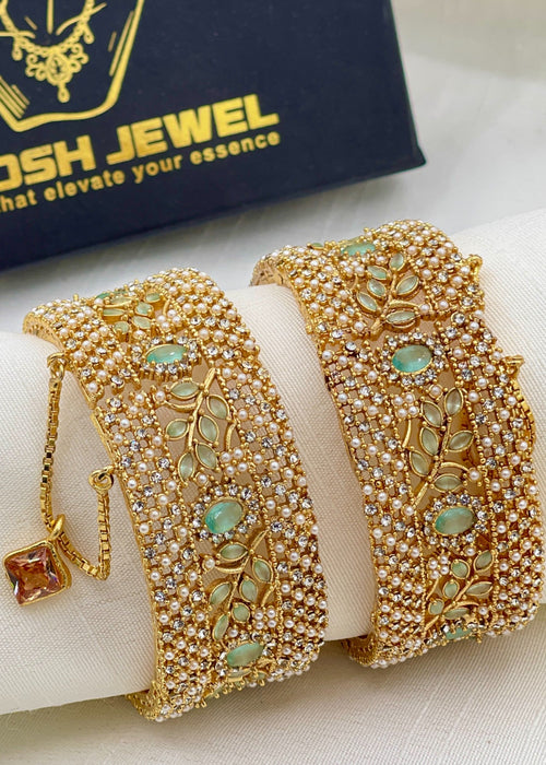 Shop the Rafiya Openable Bangle Set from Zarosh Jewel