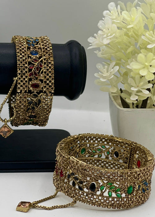 Shop the Rafiya Openable Bangle Set from Zarosh Jewel