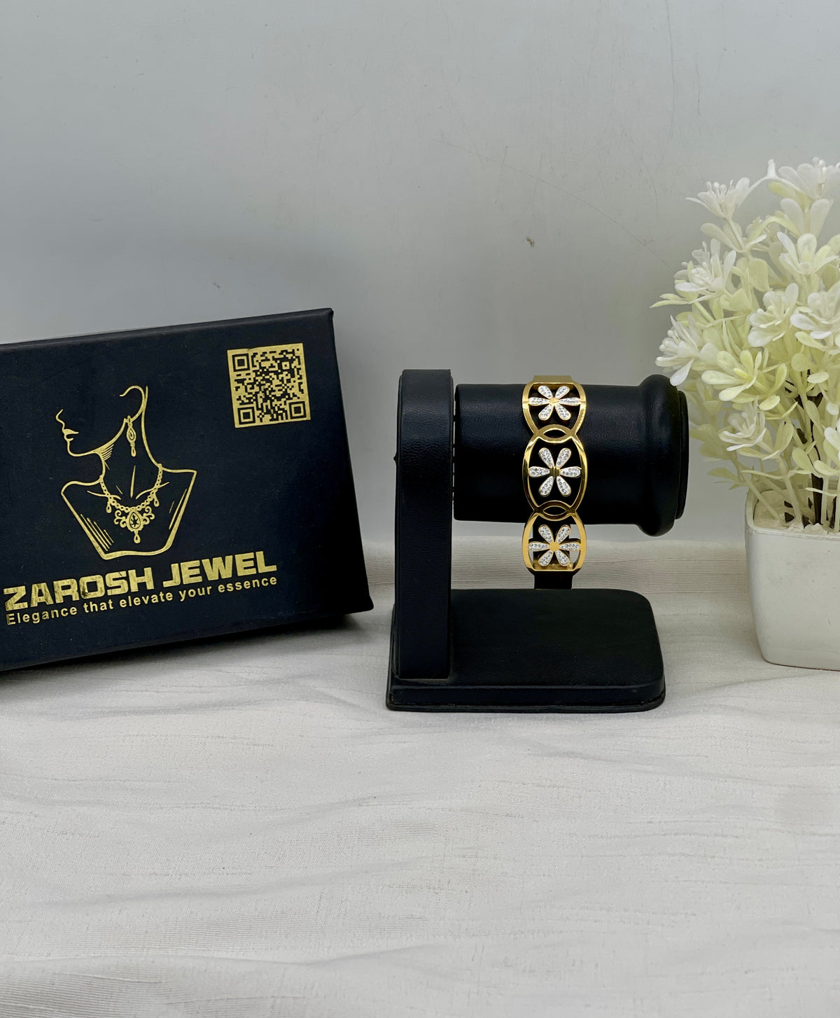Shop the Rahima Openable Bracelet from Zarosh Jewel