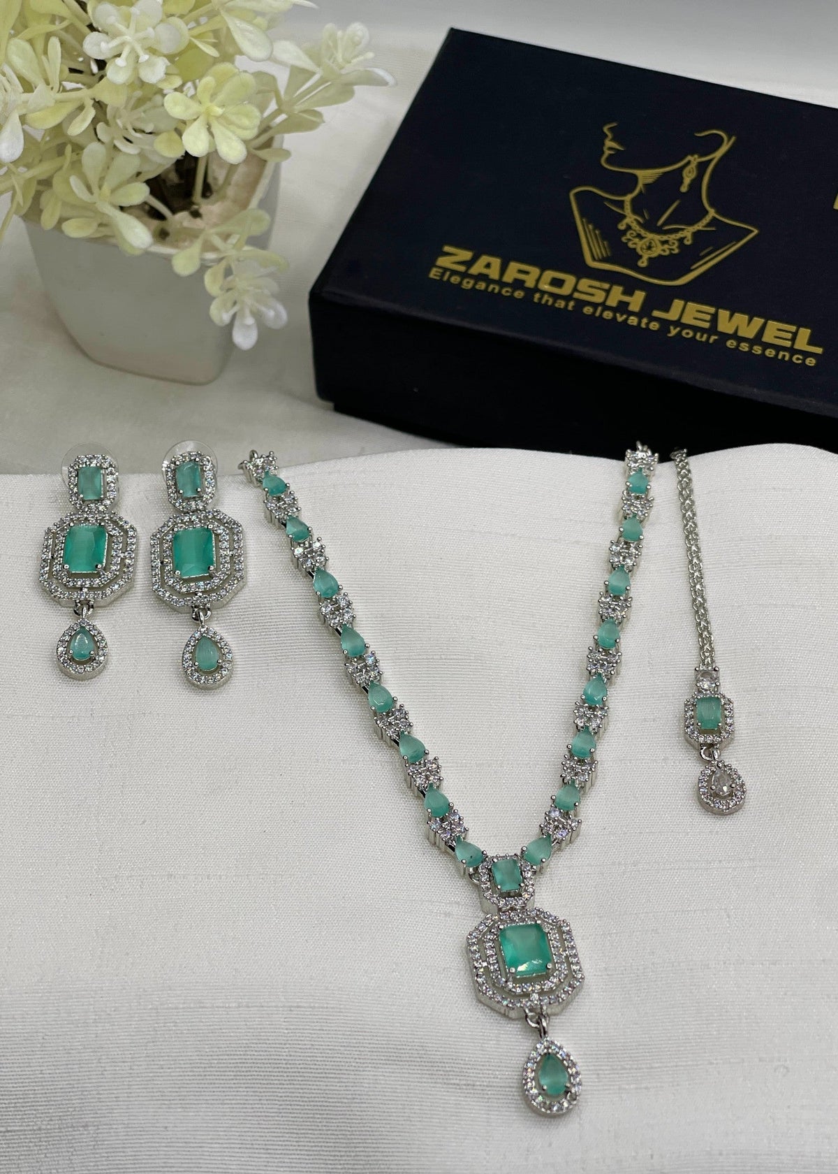 Shop the Rameen Necklace Set from Zarosh Jewel