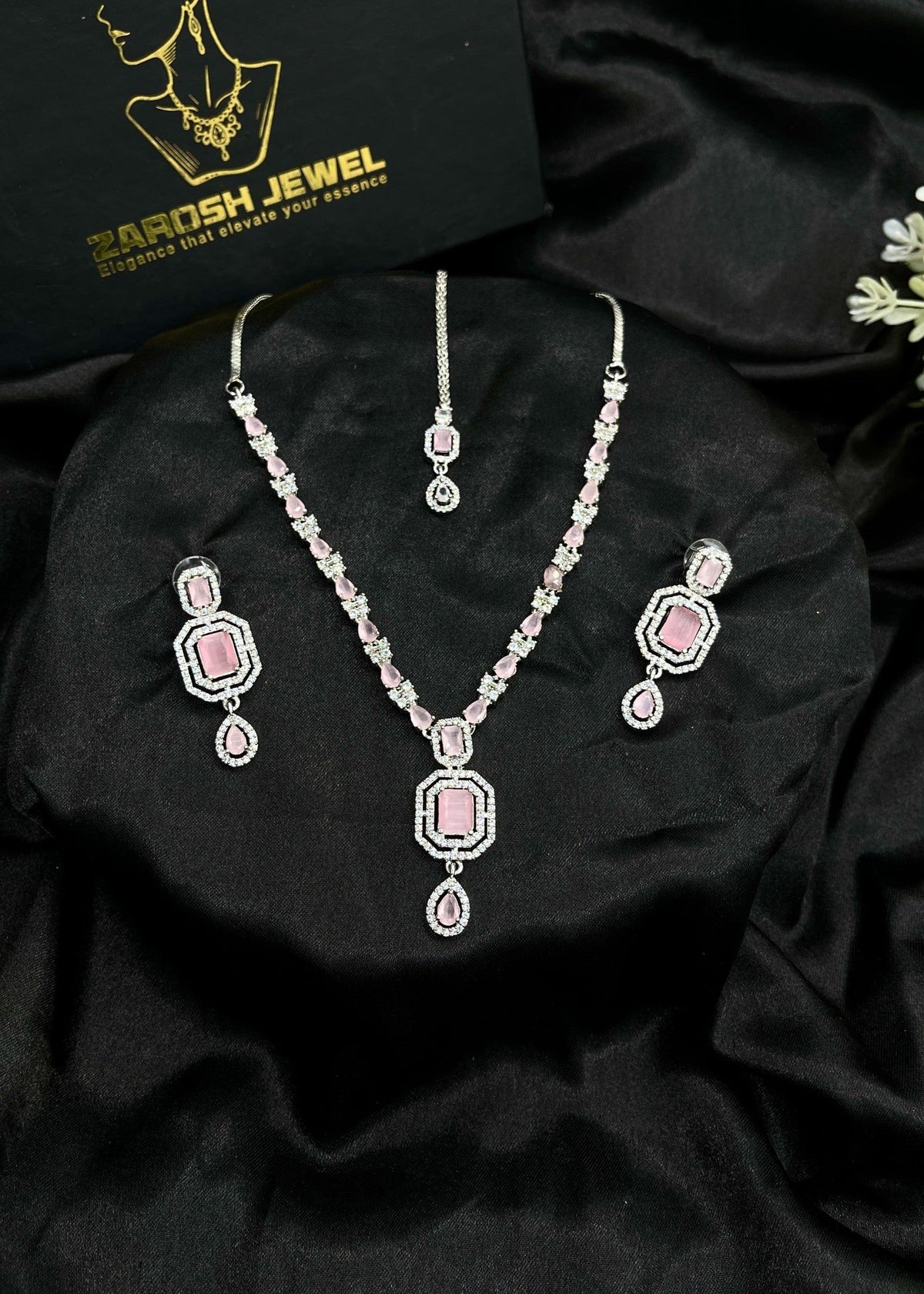 Shop the Rameen Necklace Set from Zarosh Jewel