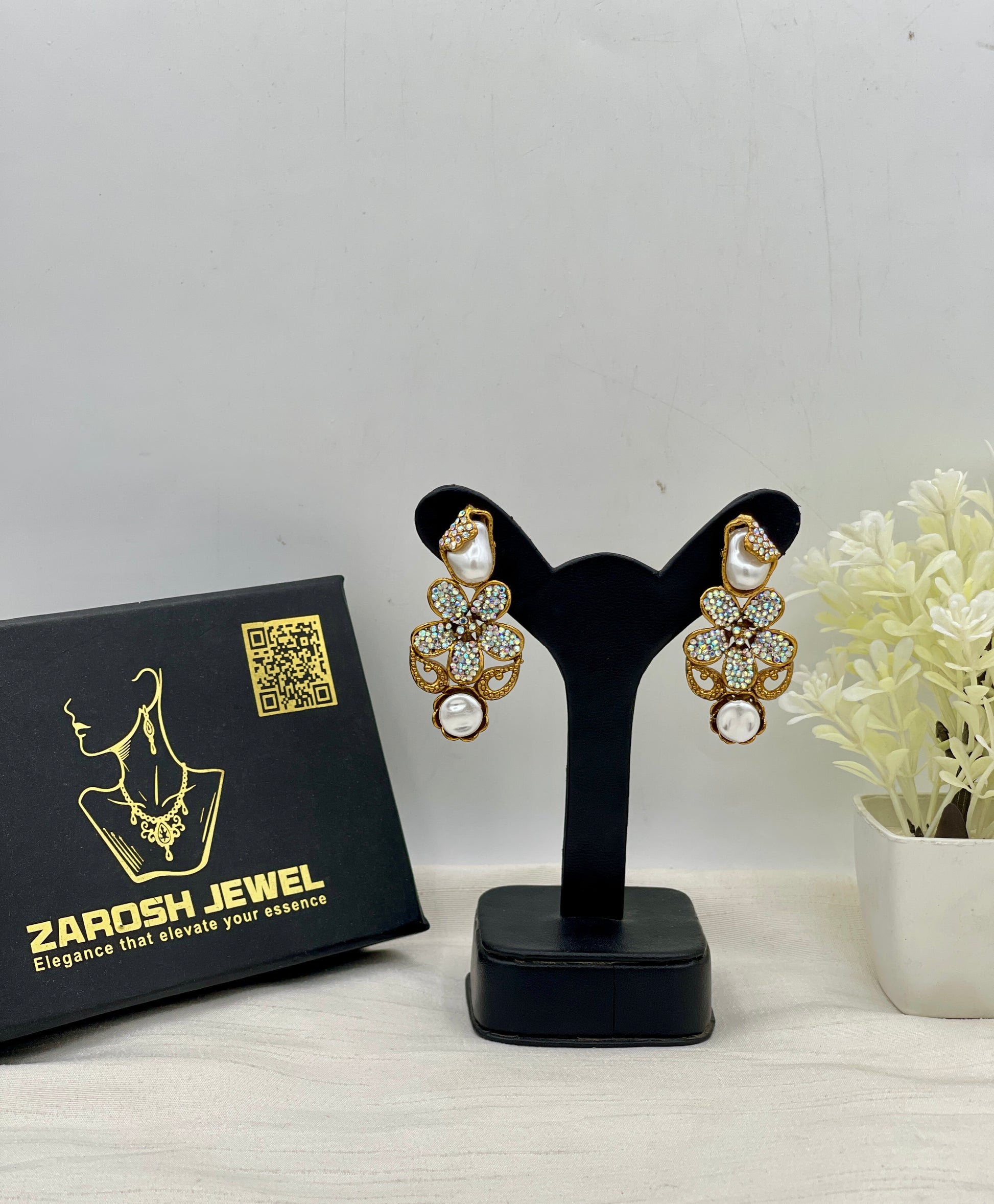 Raneem Traditional Earring