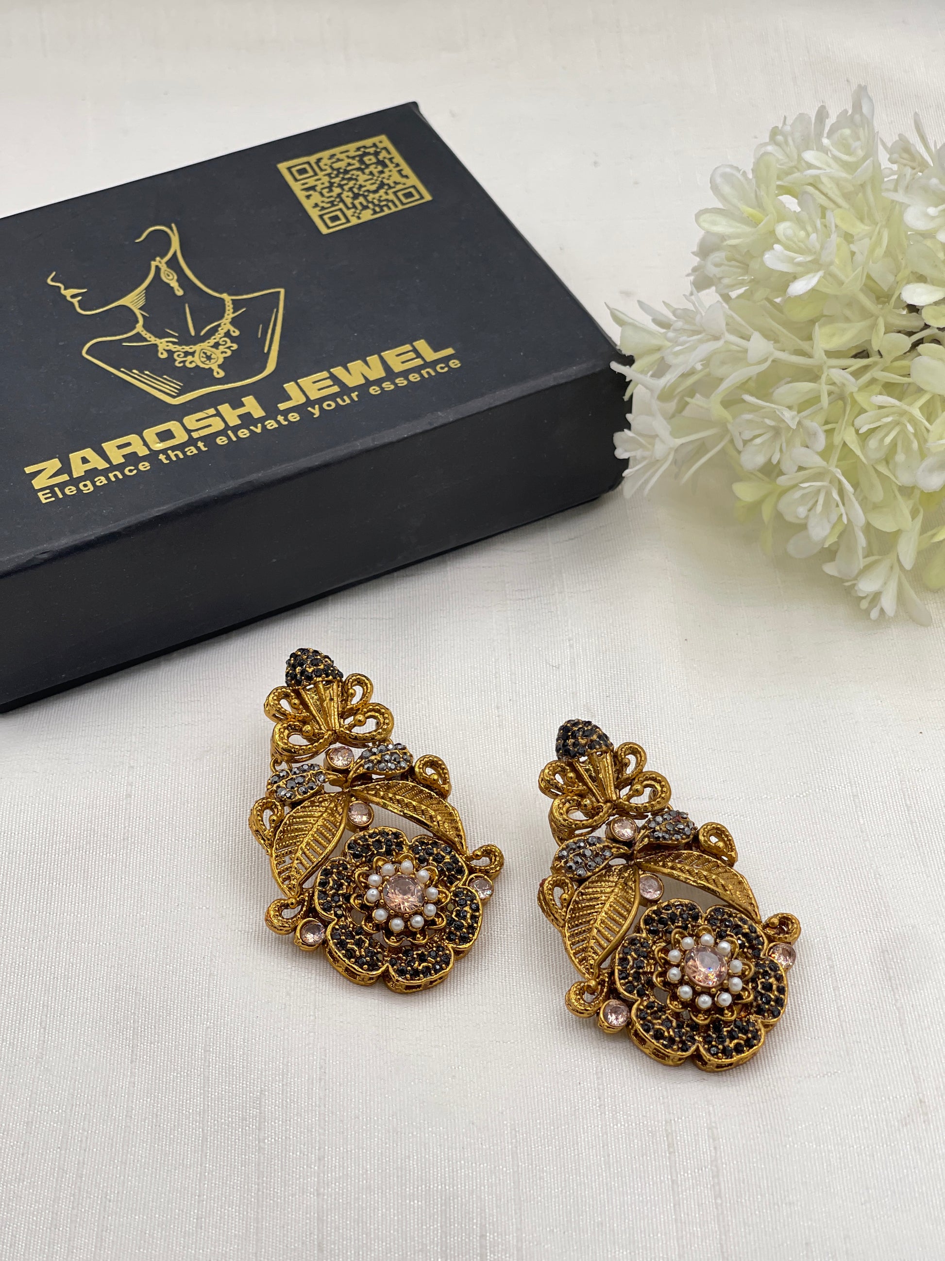 Raniah Antique Earring