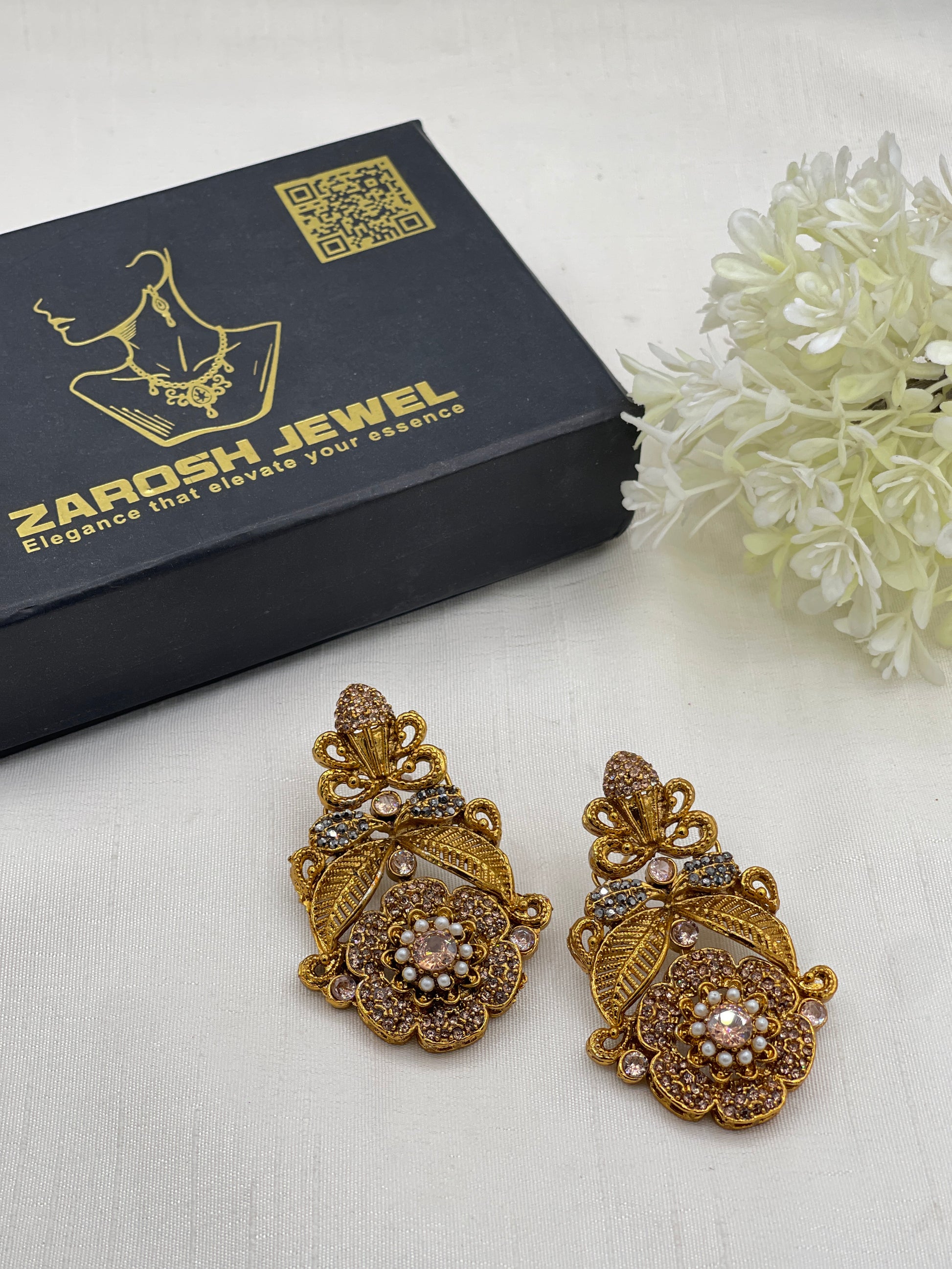 Raniah Antique Earring