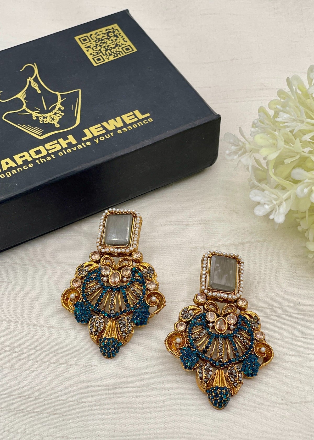 Shop the Rashida Traditional Earring from Zarosh Jewel