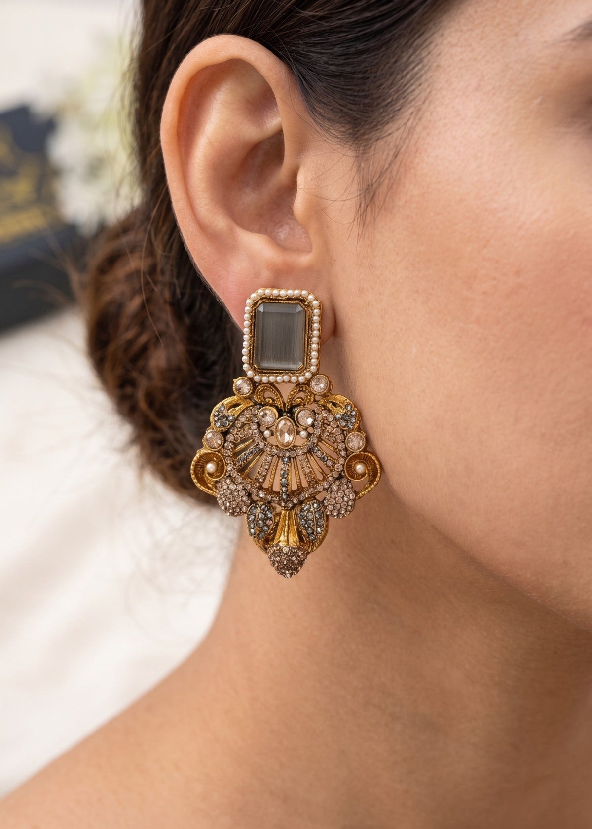 Shop the Rashida Traditional Earring from Zarosh Jewel