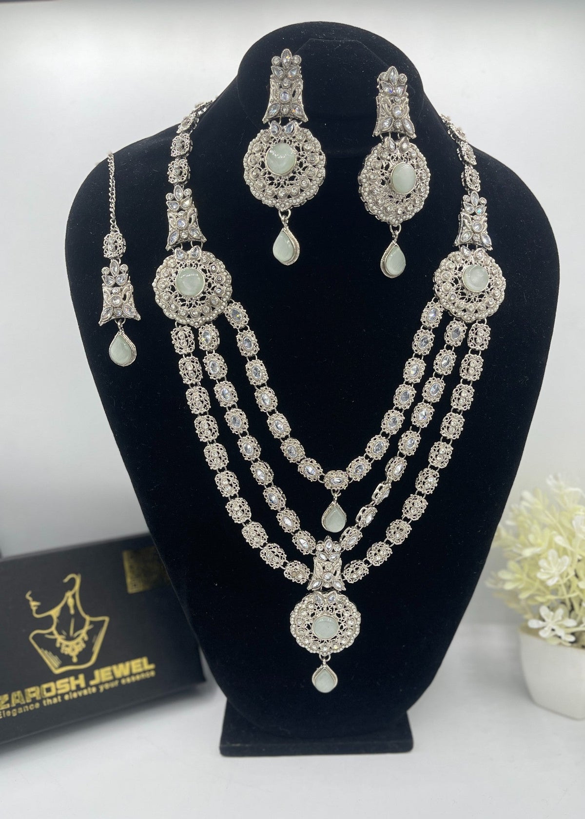 Shop the Razia Mystic Necklace Set from Zarosh Jewel
