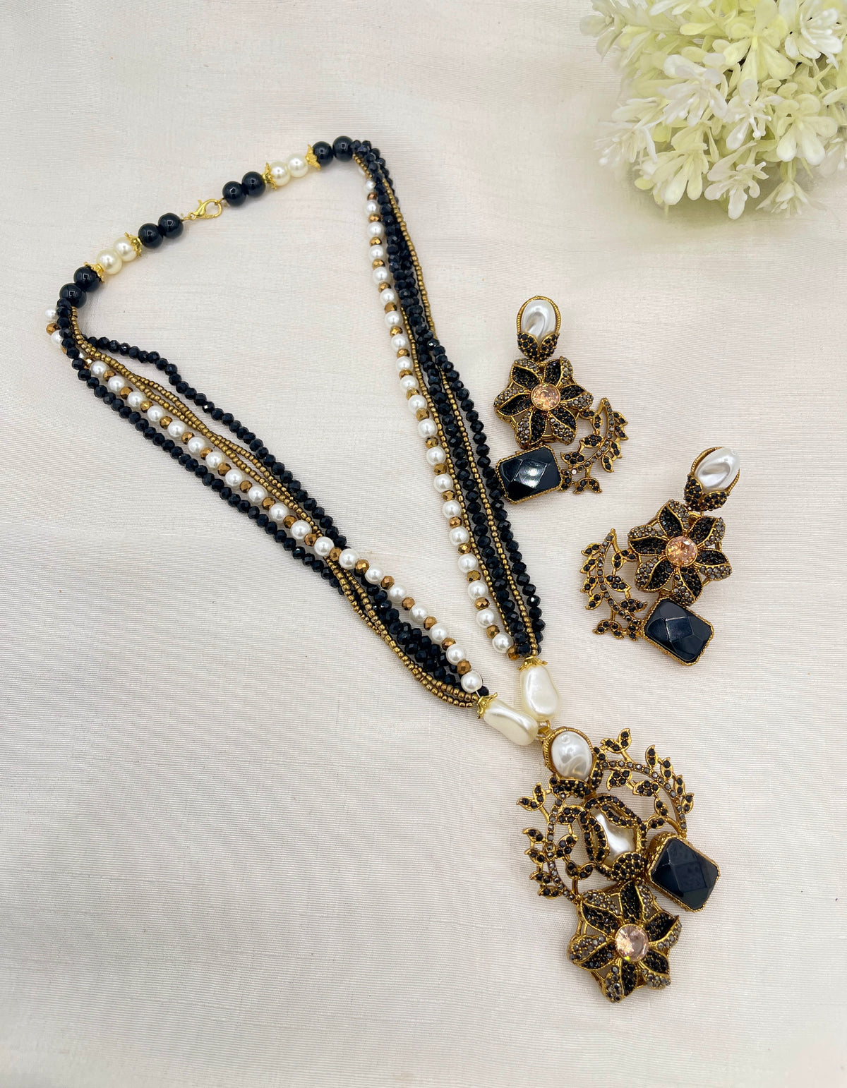 Shop the Raziya Mala Set from Zarosh Jewel