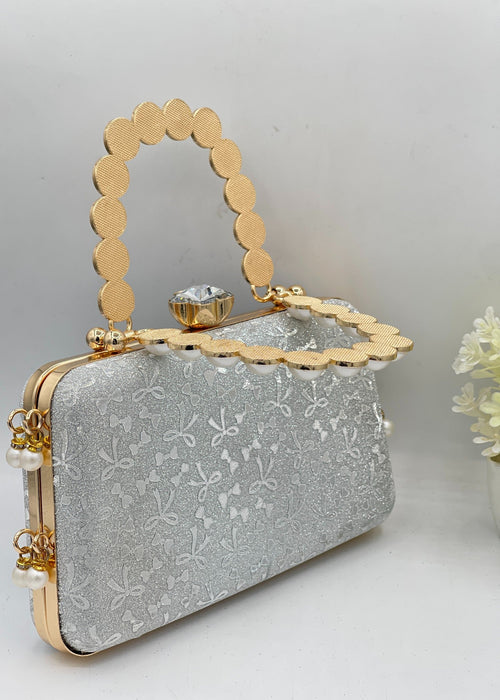 Shop the Ria Luxury Clutch from Zarosh Jewel