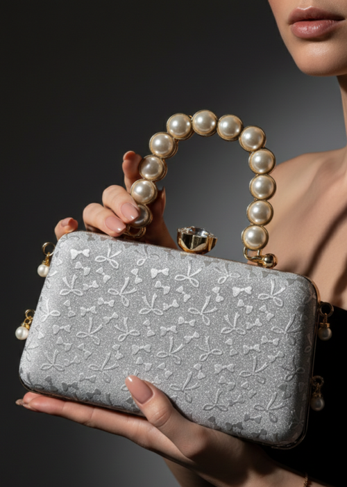 Shop the Ria Luxury Clutch from Zarosh Jewel
