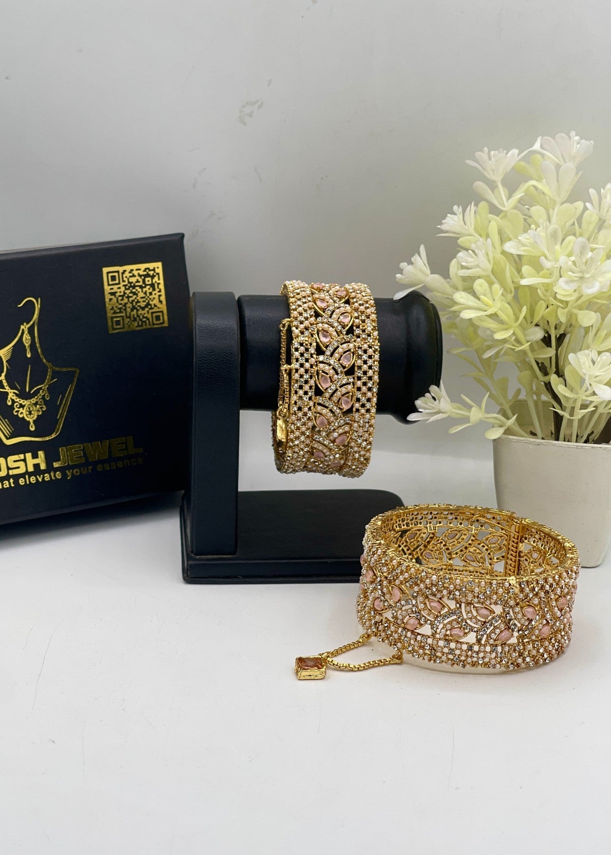 Shop the Rimsha Openable Bangle Set from Zarosh Jewel