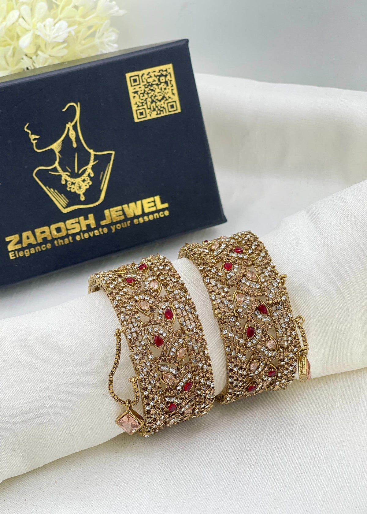 Shop the Rimsha Openable Bangle Set from Zarosh Jewel