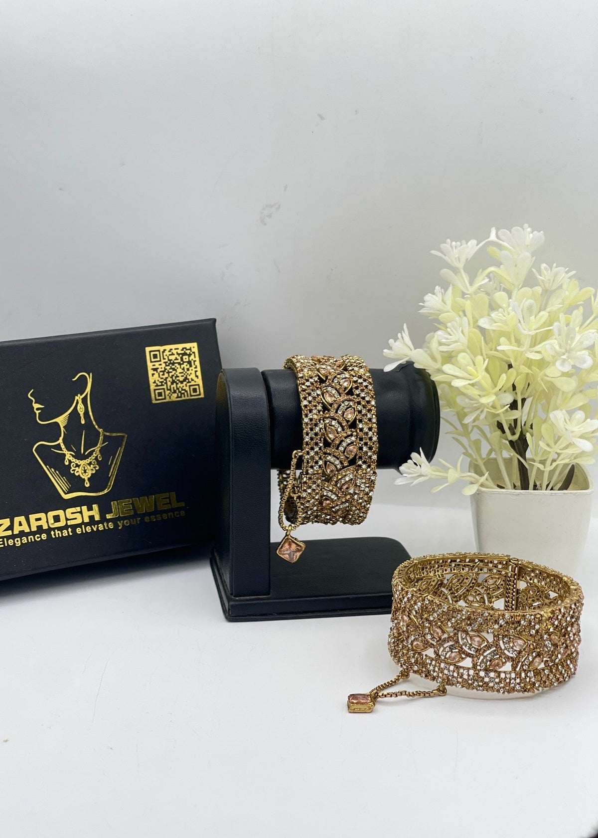 Shop the Rimsha Openable Bangle Set from Zarosh Jewel