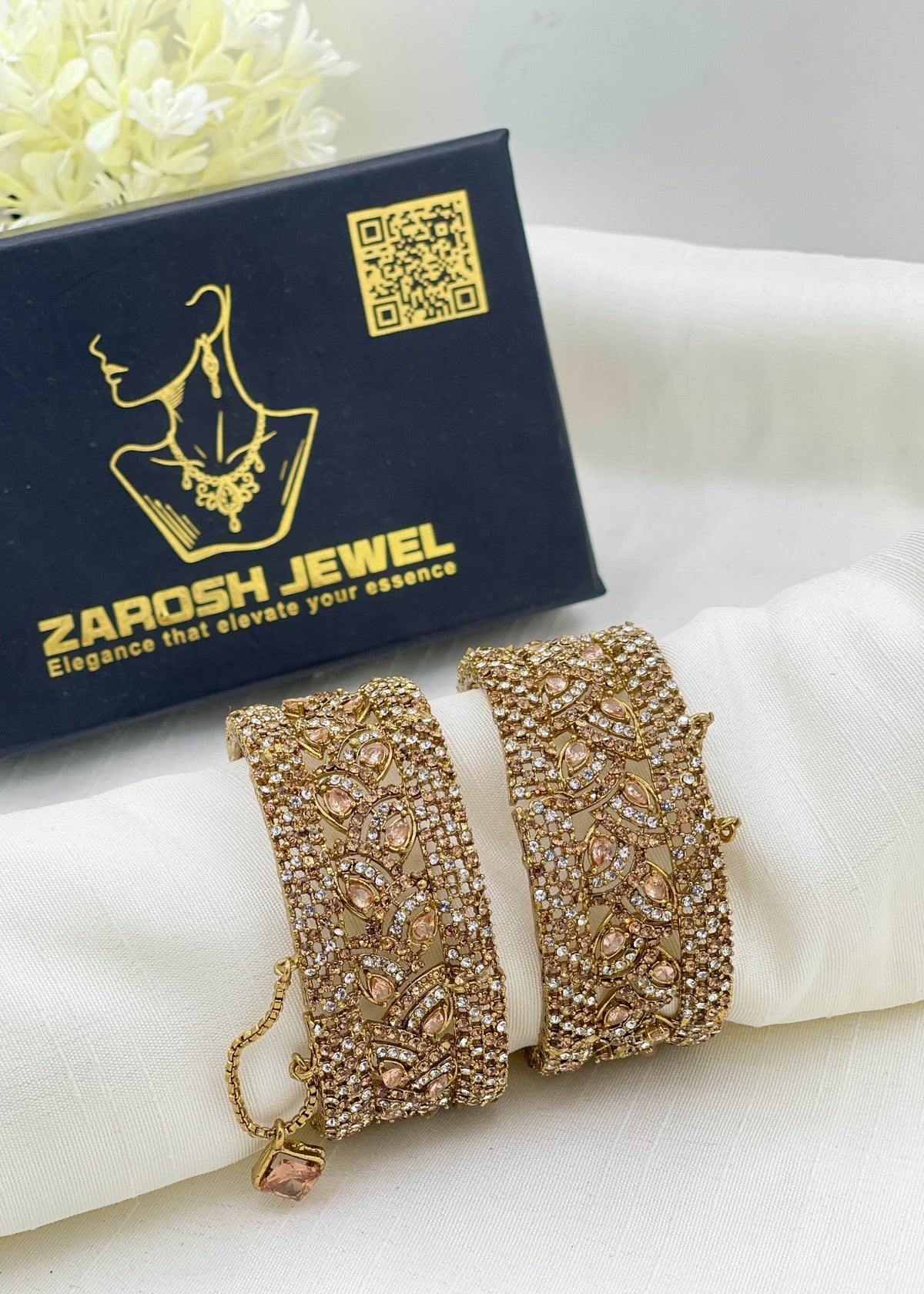 Shop the Rimsha Openable Bangle Set from Zarosh Jewel