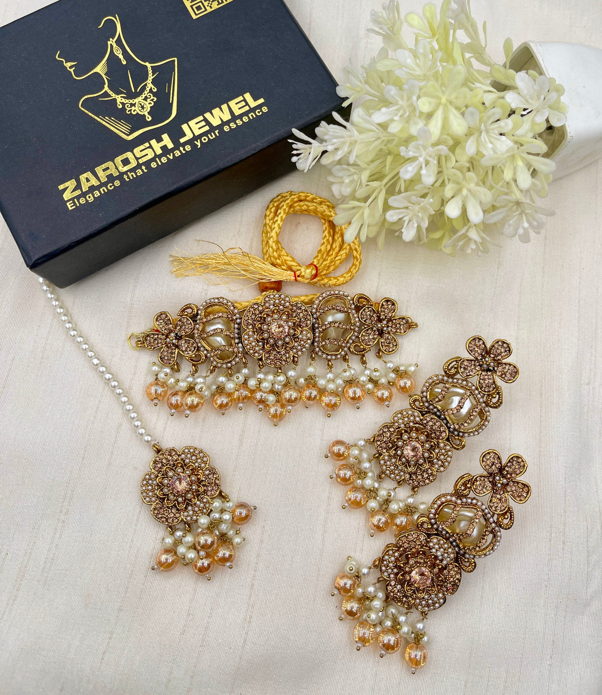 Shop the Romaisa Choker Set from Zarosh Jewel