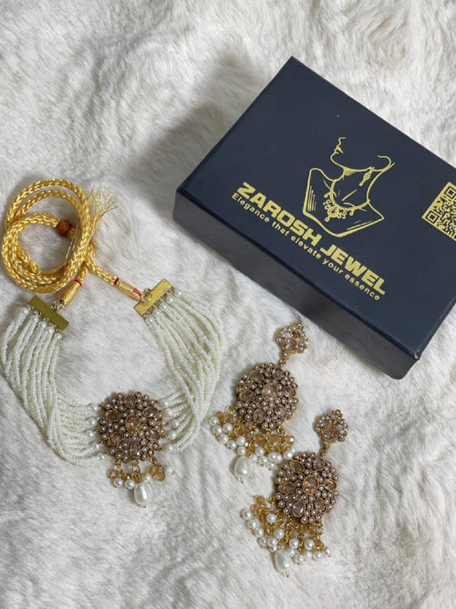 Rose Heritage Choker Set
