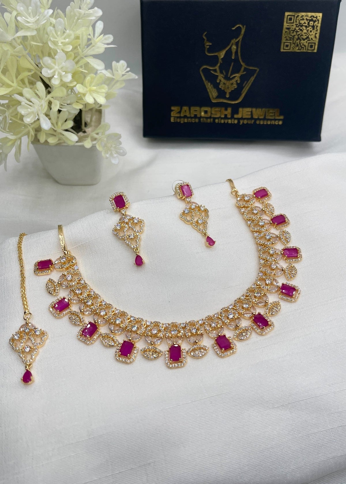 Shop the Roshni Necklace Set from Zarosh Jewel