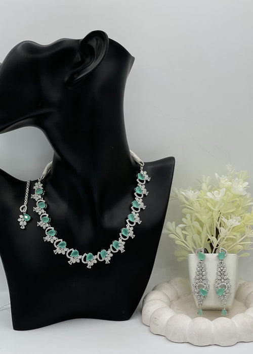 Shop the Royal Gleam AD from Zarosh Jewel