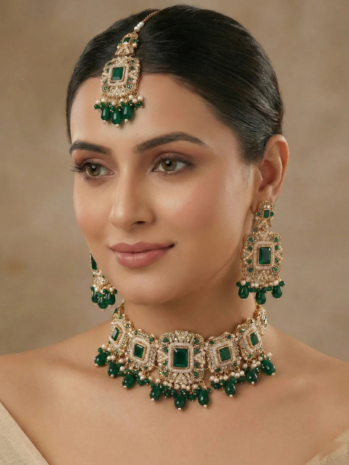 Royal Pearl Choker Set