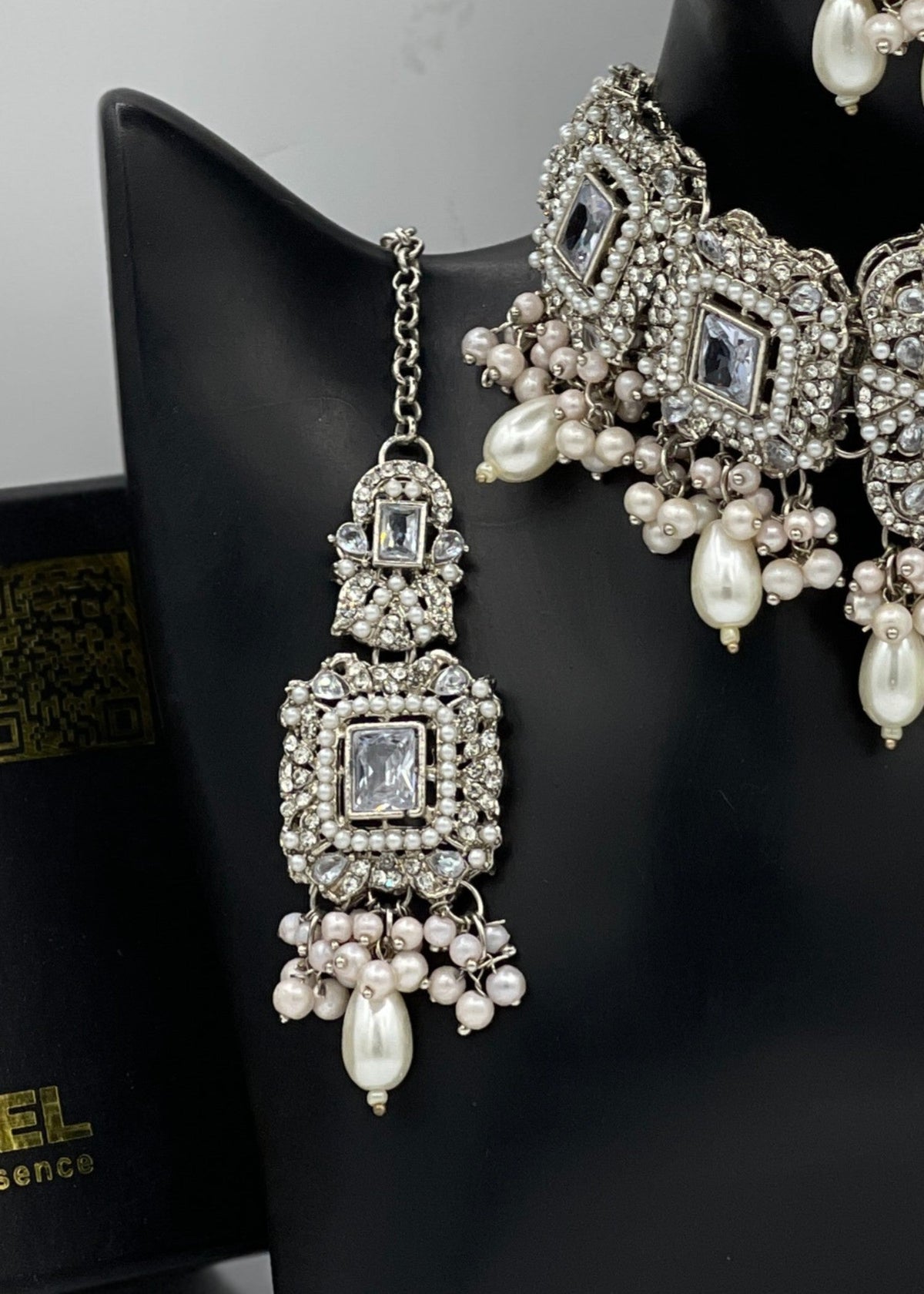 Shop the Royal Pearl Choker Set from Zarosh Jewel