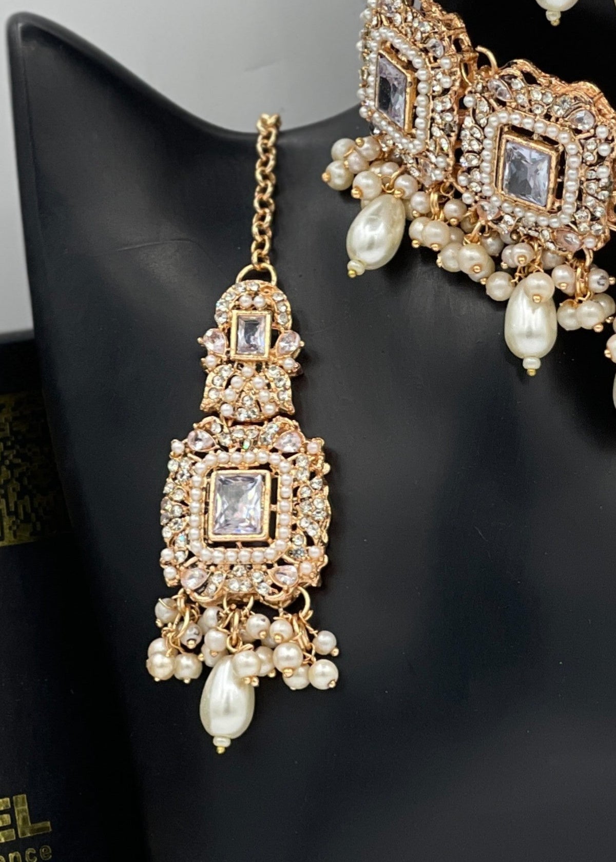 Shop the Royal Pearl Choker Set from Zarosh Jewel