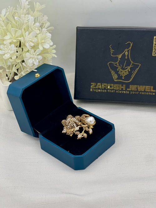 Shop the Ruqaiyya Elegant Ring from Zarosh Jewel