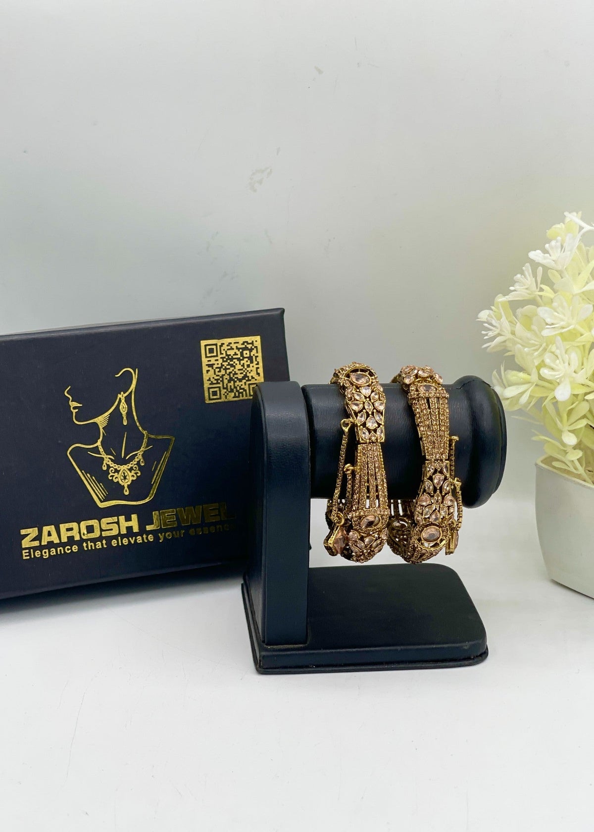 Shop the Rushna Openable Bangle Set from Zarosh Jewel