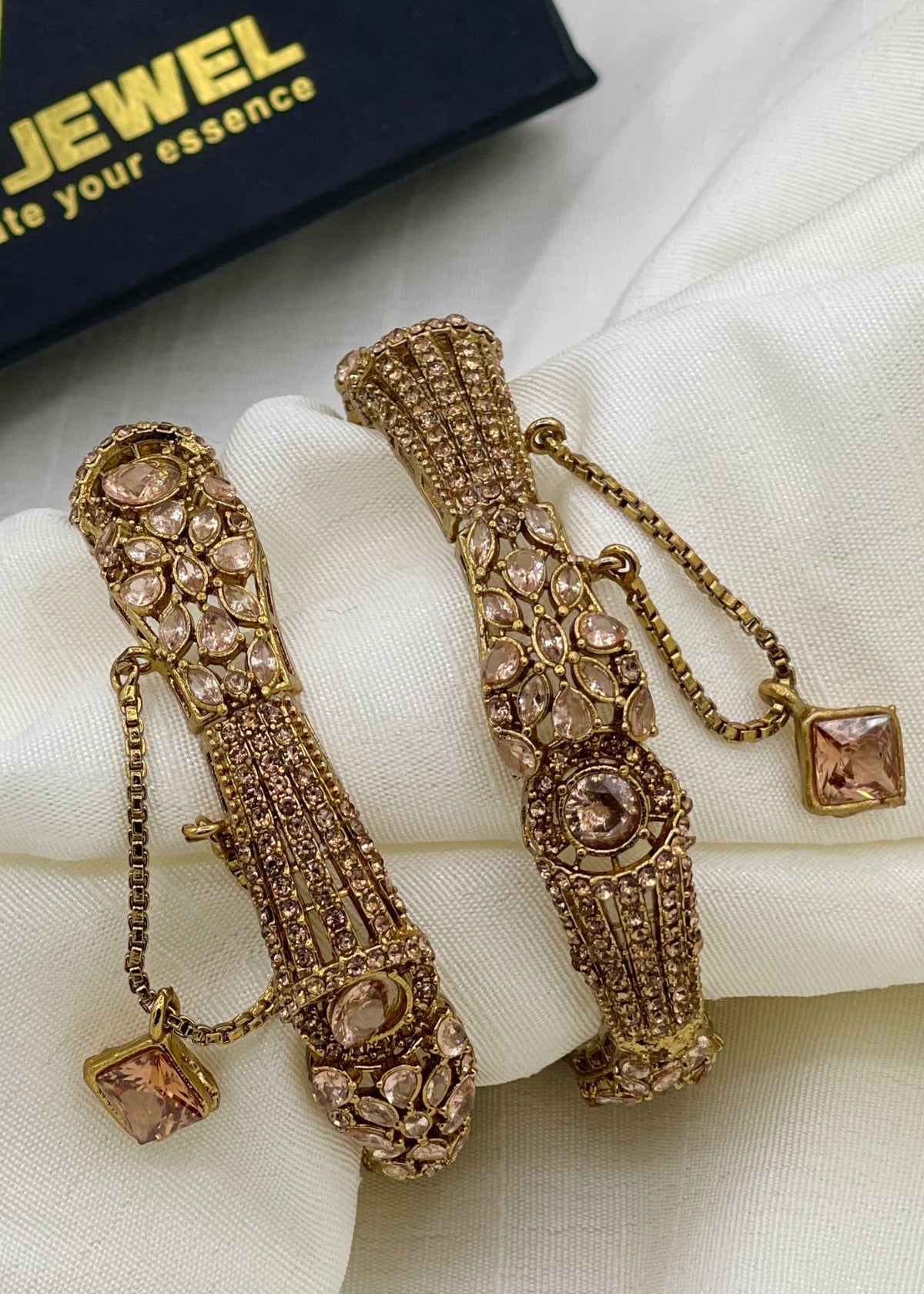 Shop the Rushna Openable Bangle Set from Zarosh Jewel