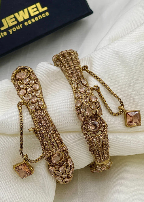 Shop the Rushna Openable Bangle Set from Zarosh Jewel