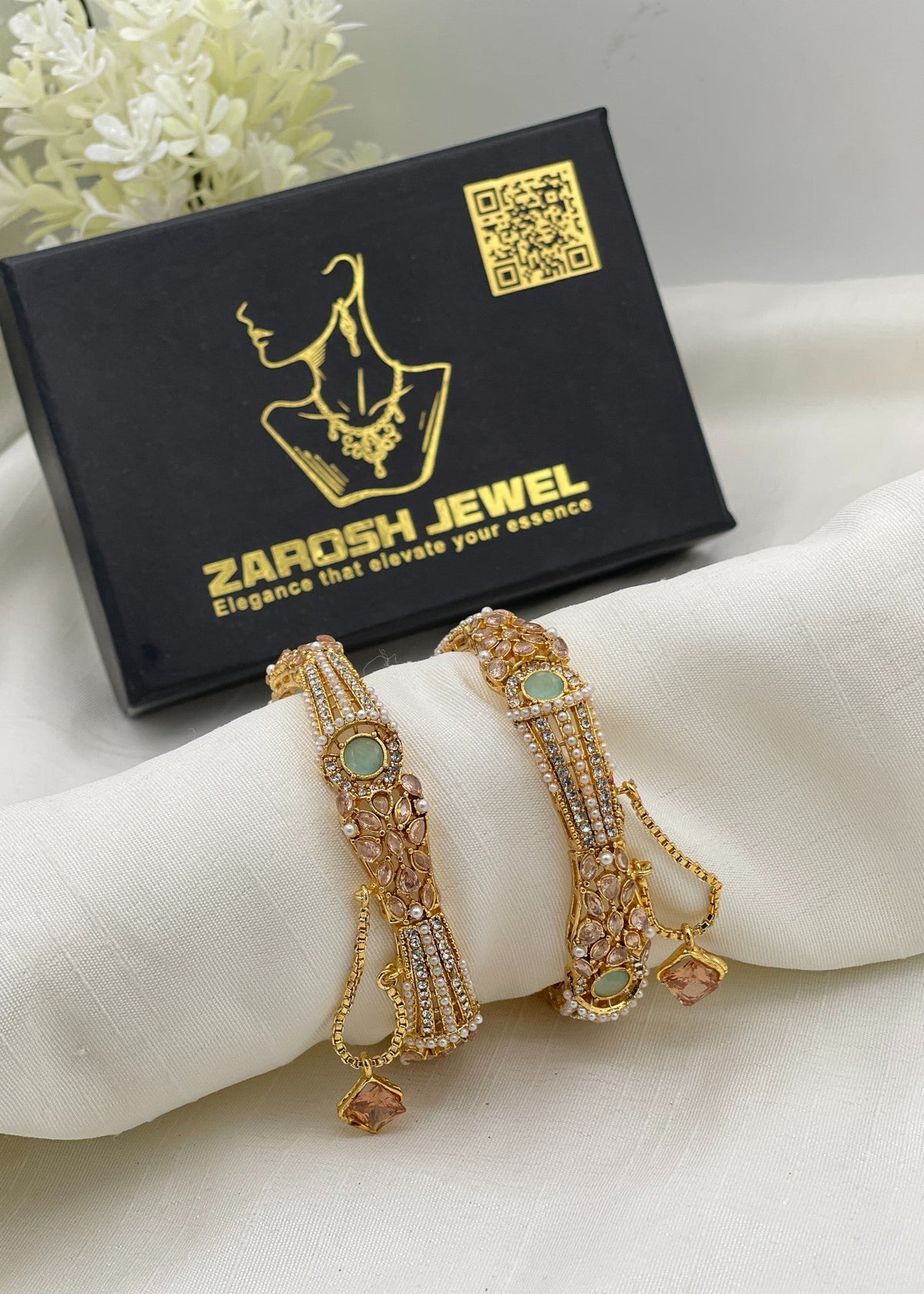 Shop the Rushna Openable Bangle Set from Zarosh Jewel