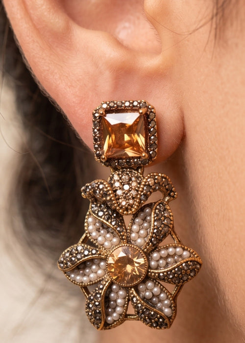 Shop the Saba Earring from Zarosh Jewel