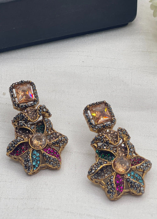 Shop the Saba Earring from Zarosh Jewel