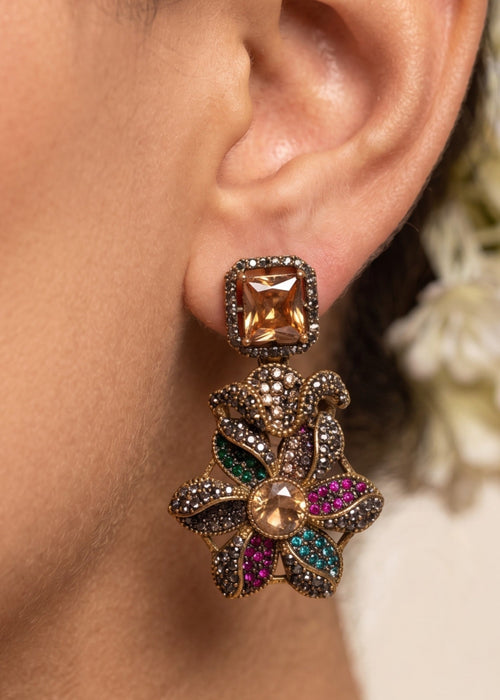 Shop the Saba Earring from Zarosh Jewel