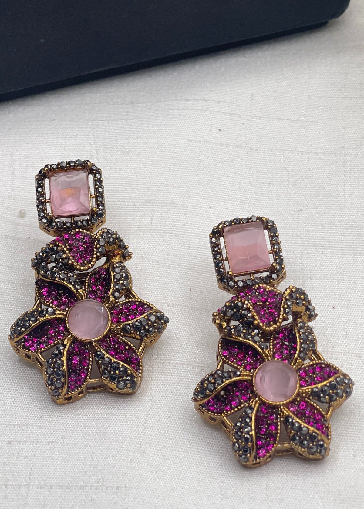 Shop the Saba Earring from Zarosh Jewel