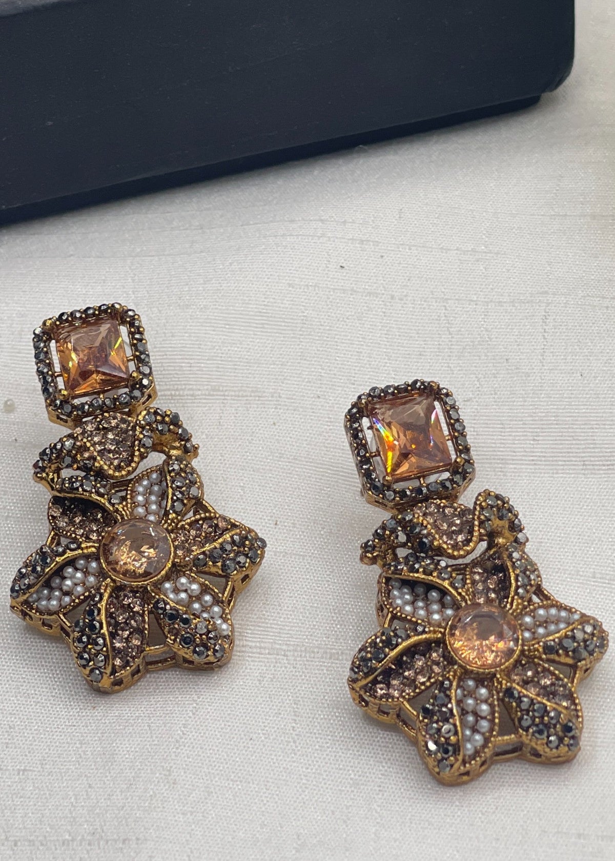 Shop the Saba Earring from Zarosh Jewel