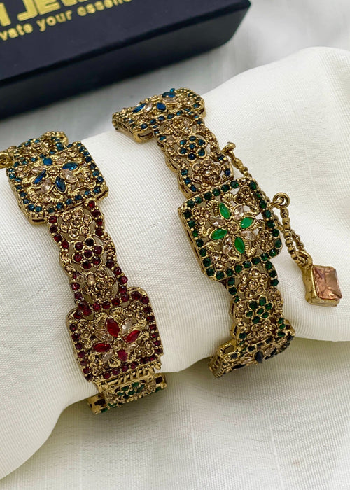Shop the Sabaya Openable Bangle Set from Zarosh Jewel