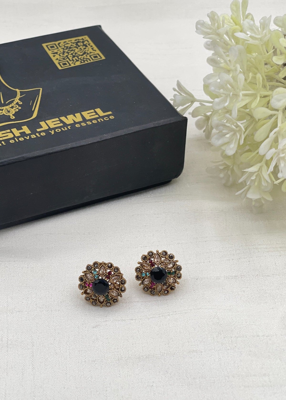 Shop the Sadia Traditional Earring from Zarosh Jewel
