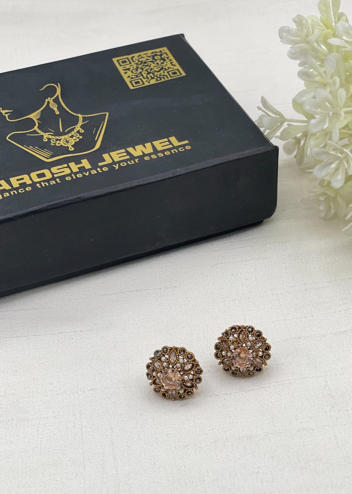 Shop the Sadia Traditional Earring from Zarosh Jewel