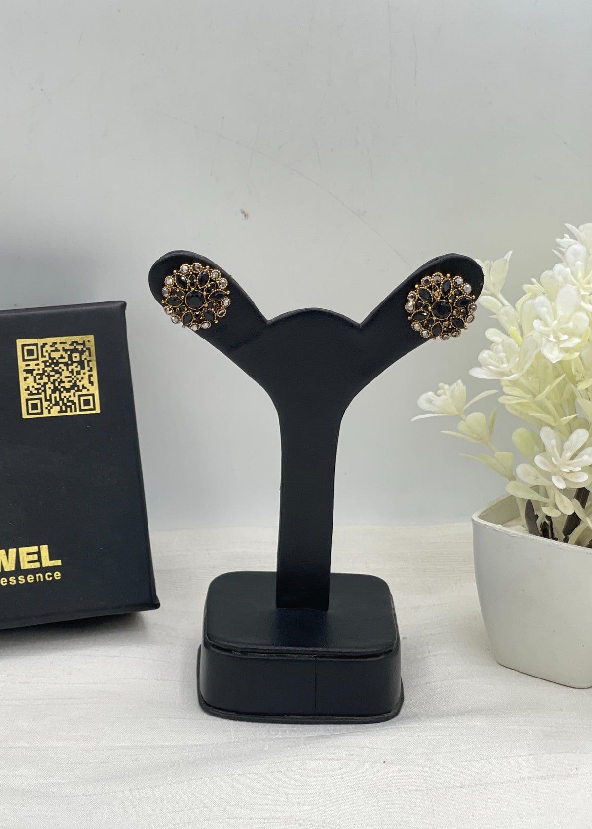 Shop the Sadia Traditional Earring from Zarosh Jewel