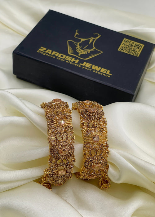Shop the SAFA Openable Bangle Set from Zarosh Jewel