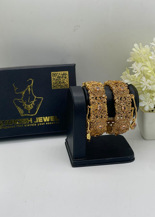 Shop the SAFA Openable Bangle Set from Zarosh Jewel