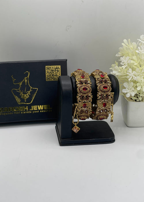 Shop the SAFA Openable Bangle Set from Zarosh Jewel