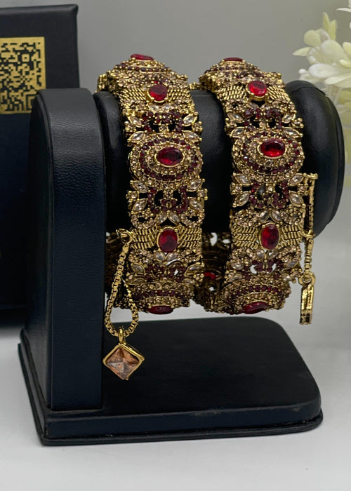Shop the SAFA Openable Bangle Set from Zarosh Jewel